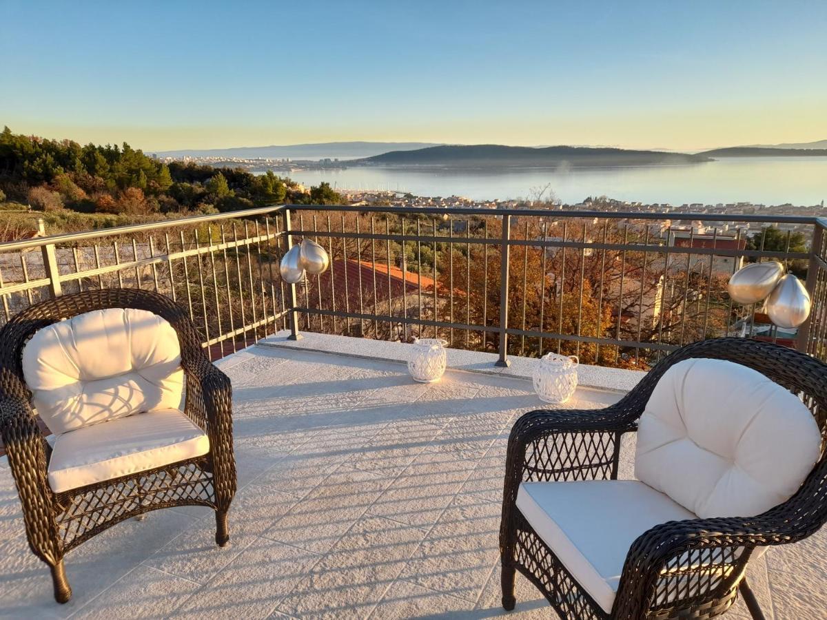 The View Split. Highlight With Roof-Top-Terrace And Pool Каштела Экстерьер фото