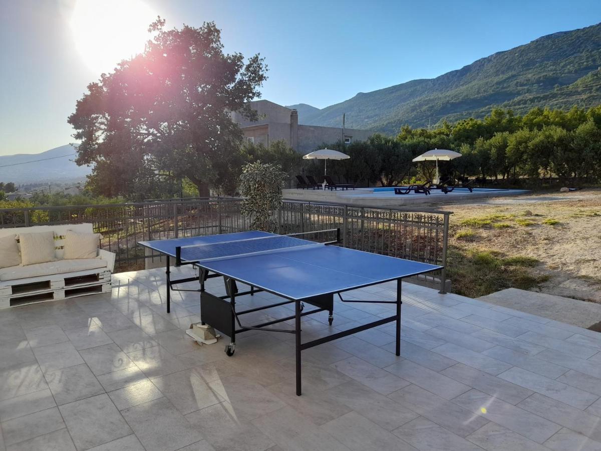 The View Split. Highlight With Roof-Top-Terrace And Pool Каштела Экстерьер фото